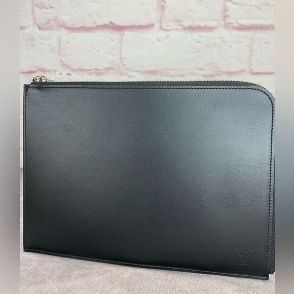 Louis Vuitton Black Pochette Jules Nomad Clutch Case Calf Noir NEW - Picture 1 of 12